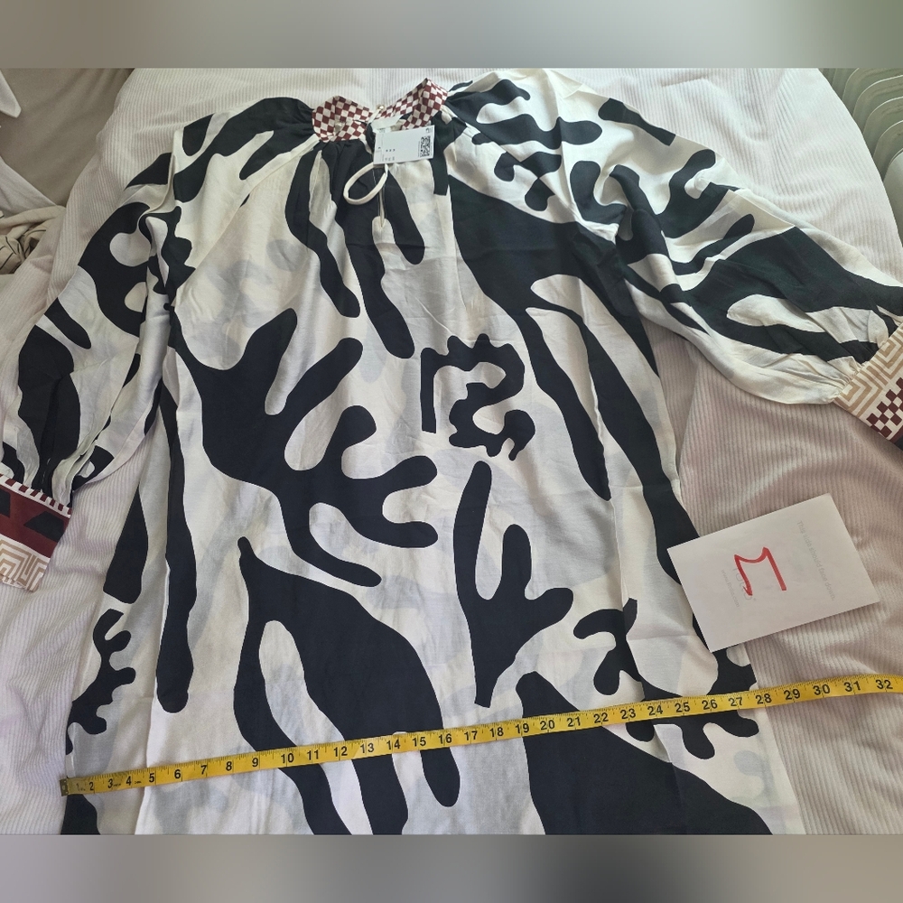 H&M Special Edition Loose Fit Dress Long Sleeves Cream Black Red Nwt - Picture 7 of 16